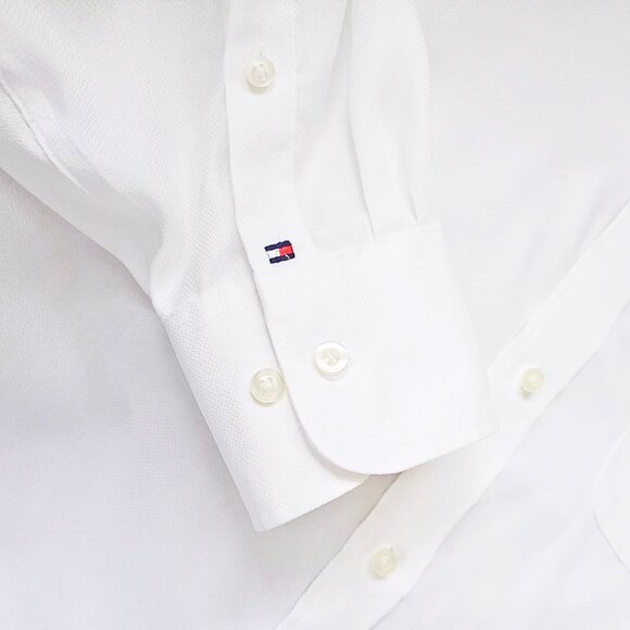 Tommy Hilfiger White Dress Shirt – Regular Fit Non-Iron, Size L (15–16½ / 34–35) - Picture 5 of 8